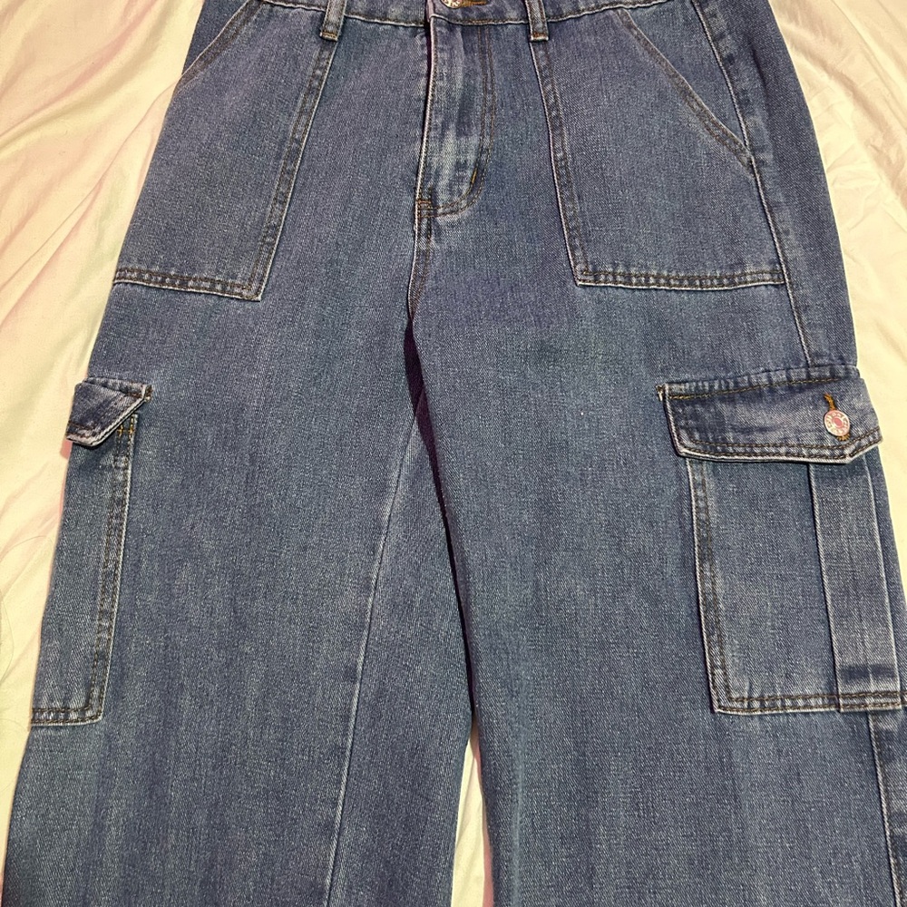 Cider Women's Relaxed Blue Cargo Jeans